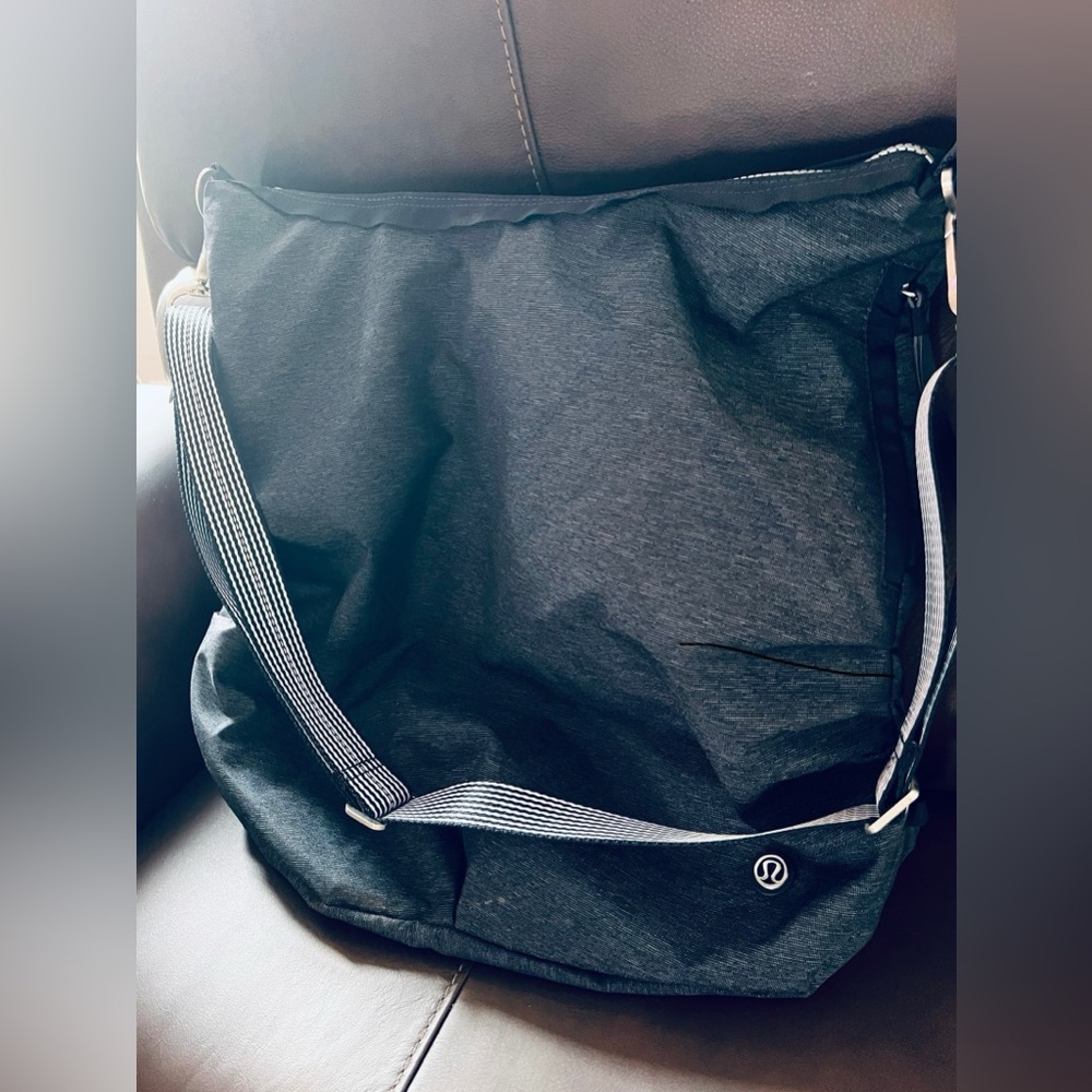 lululemon athletica Charcoal Gray Messenger Bag
